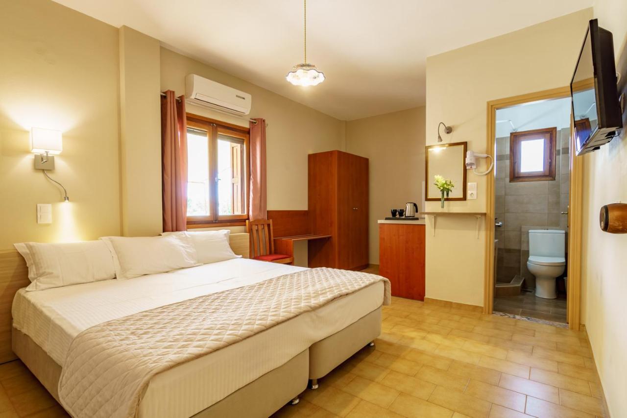 Irini Studios Σκύρος Εξωτερικό φωτογραφία