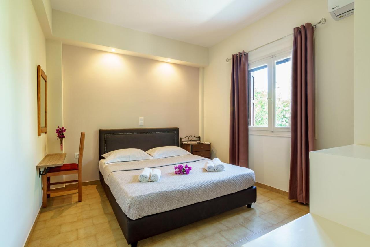 Irini Studios Σκύρος Εξωτερικό φωτογραφία