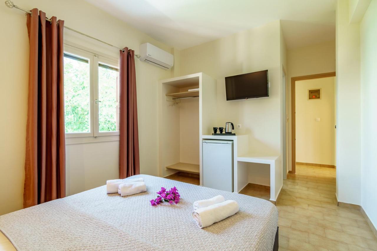 Irini Studios Σκύρος Εξωτερικό φωτογραφία