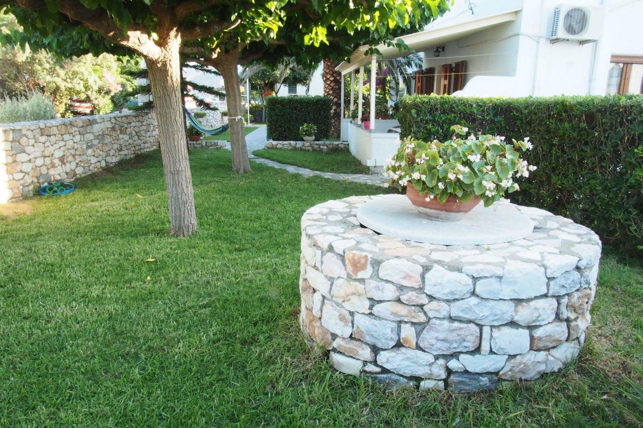 Irini Studios Σκύρος Εξωτερικό φωτογραφία